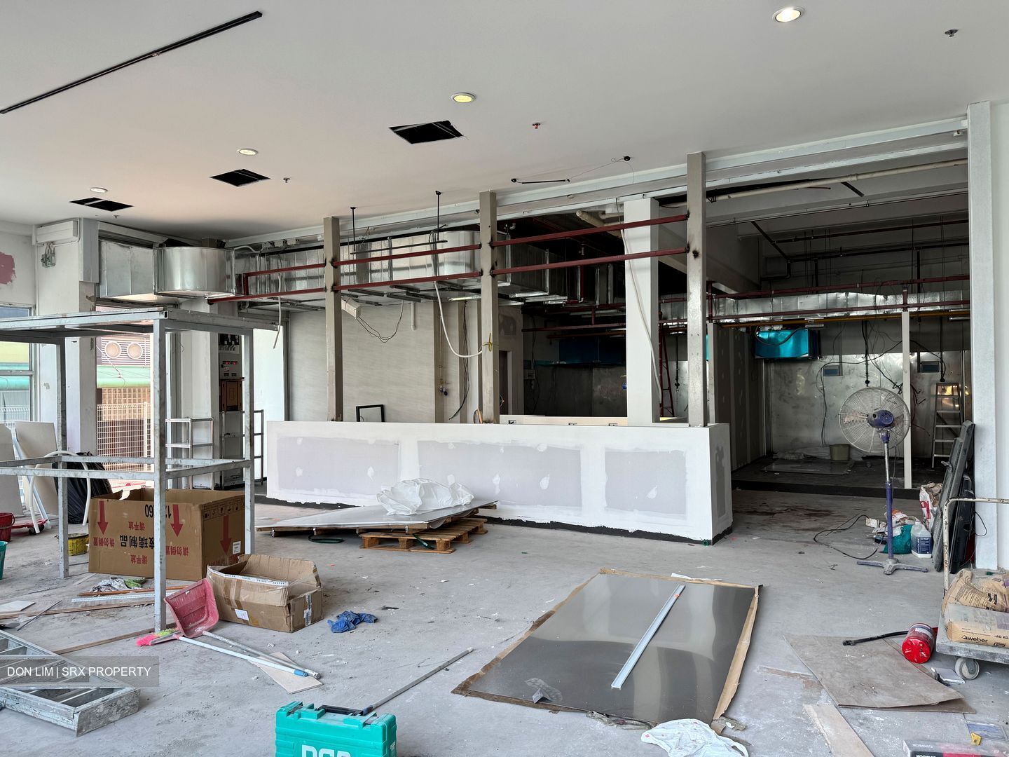 Hola Centre (D14), Retail #529157621